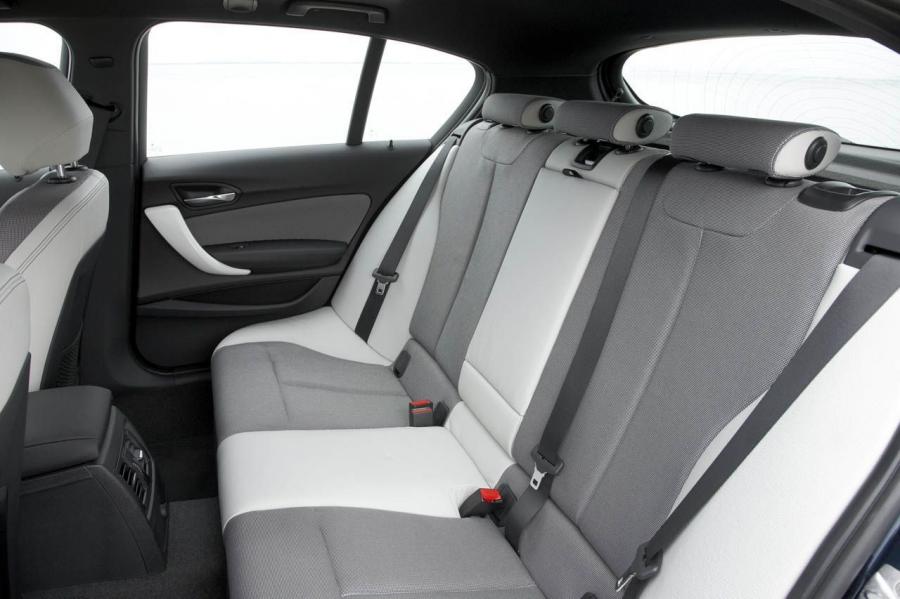  BMW 1-Series 2012 года  (фото 121 из 161)
